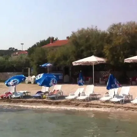 Holiday home House With A Parking Space Kastel Stafilic, - 23408